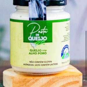 Queijo com Alho Poró